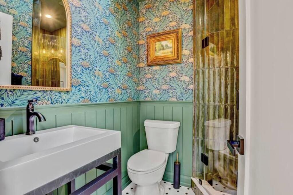 Photo of Bathroom in Rathwood