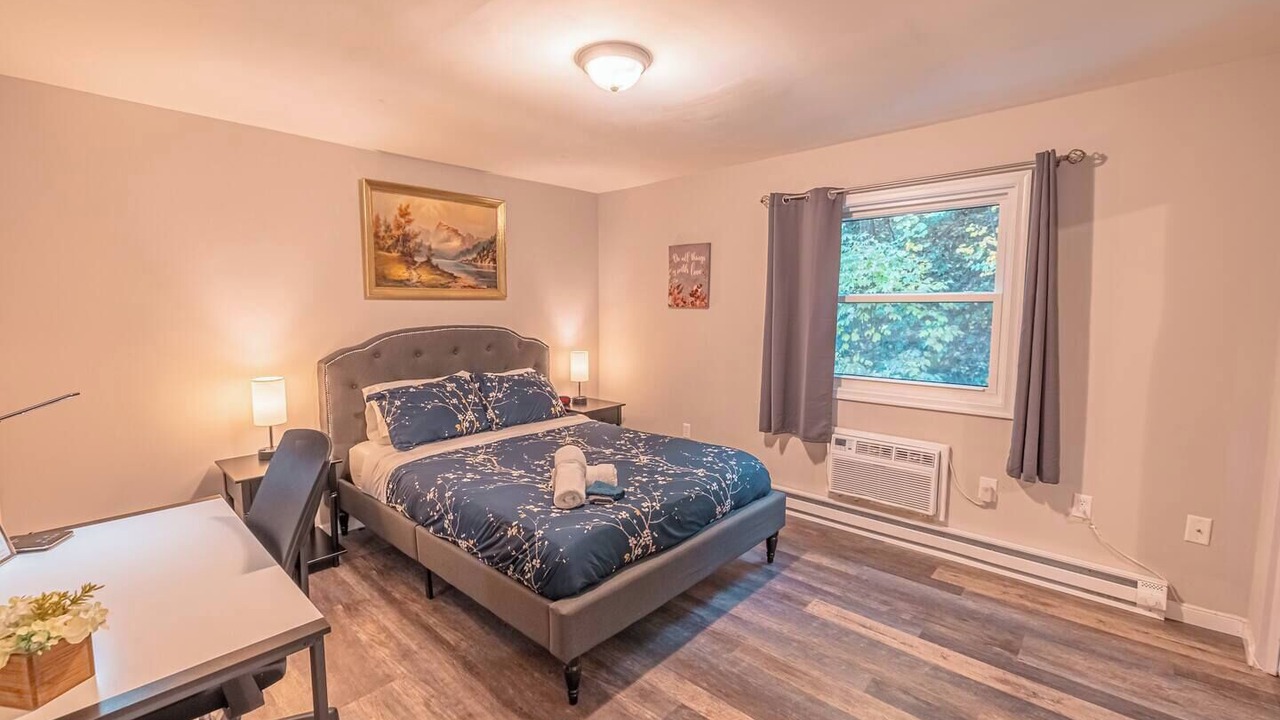 Photo of Bedroom in Saylorsburg