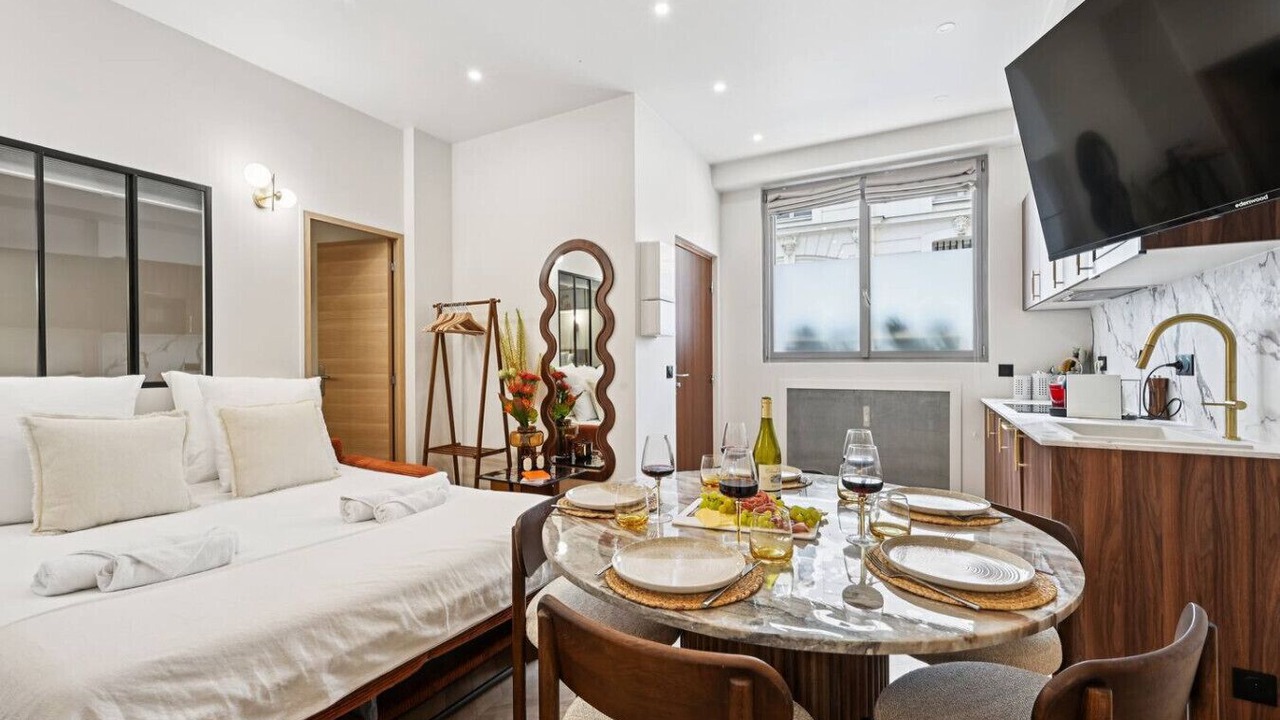 Photo of Bedroom in Saint-Thomas-d'Aquin