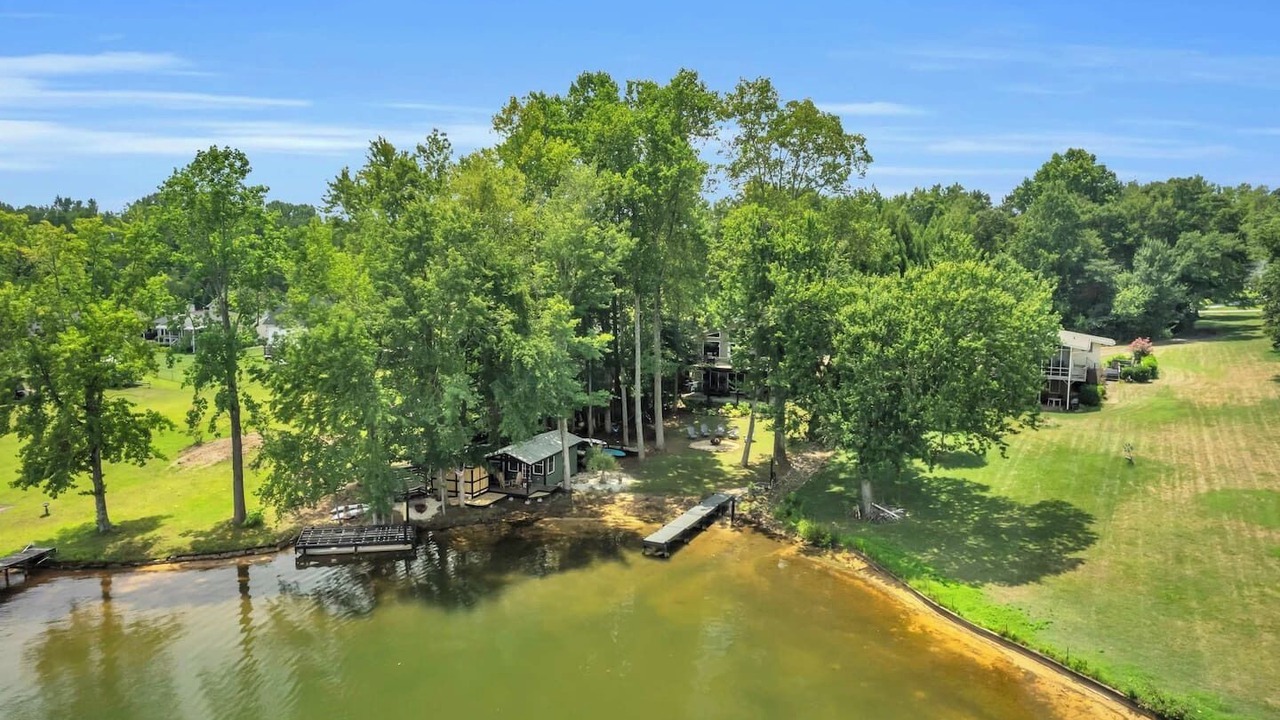 Photo of Outdoor in Lyman