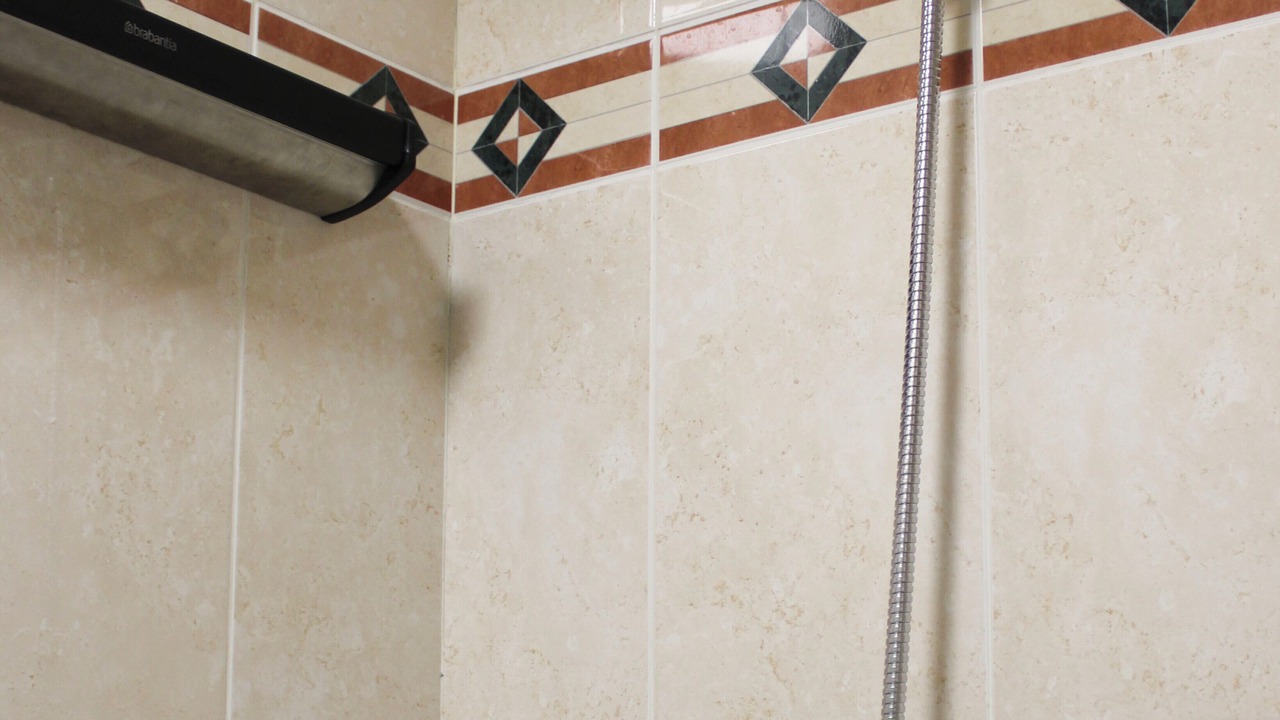 Photo of Bathroom in Les Puces de Saint-Ouen