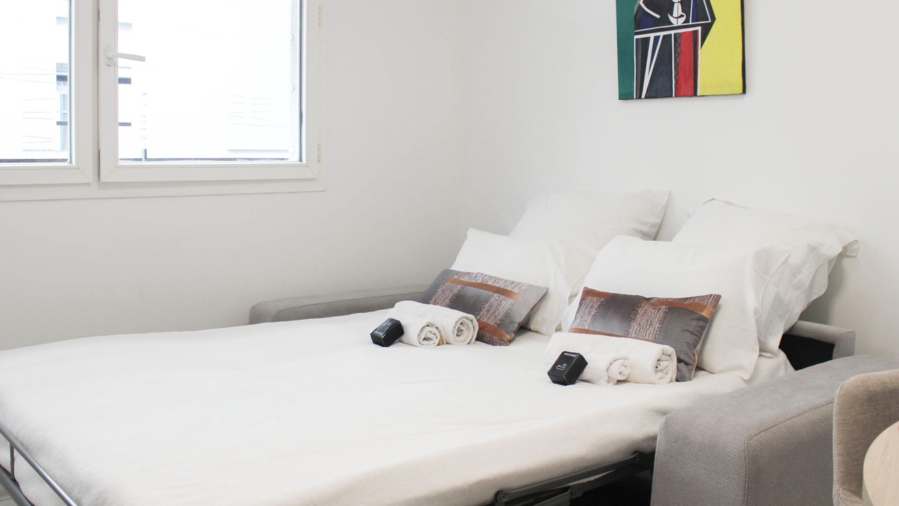 Photo of Bedroom in Les Puces de Saint-Ouen
