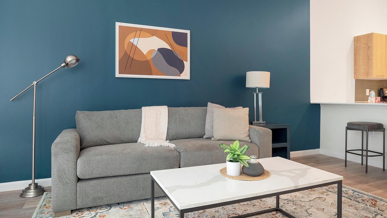 Photo of Livingroom in Florida Center