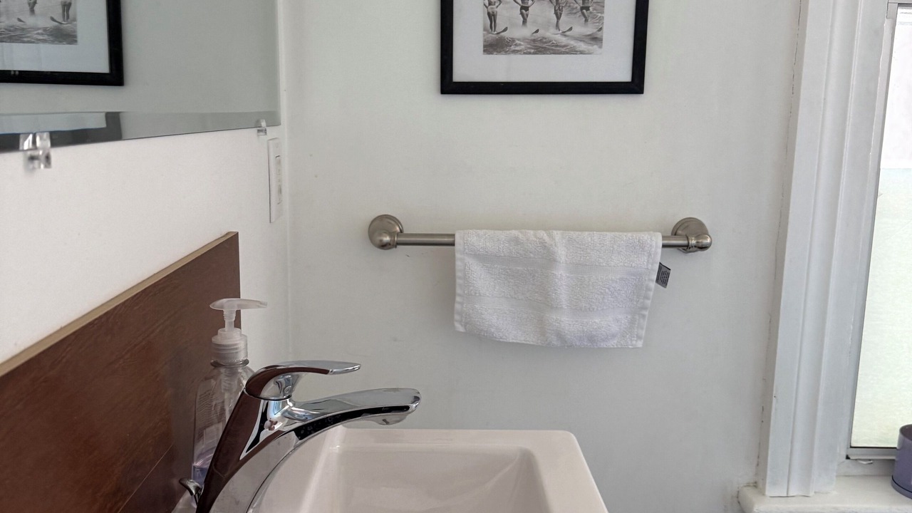 Photo of Bathroom in Trinity - Bellwoods