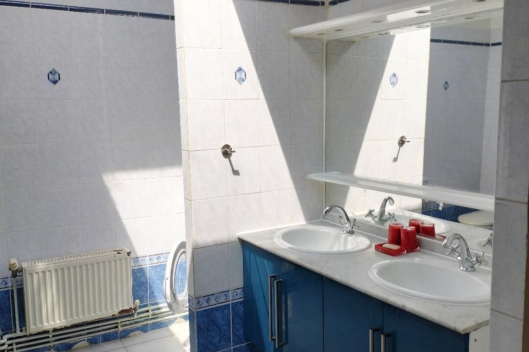 Photo of Bathroom in Aubervilliers