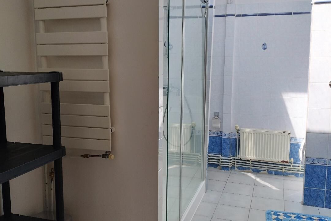 Photo of Bathroom in Aubervilliers