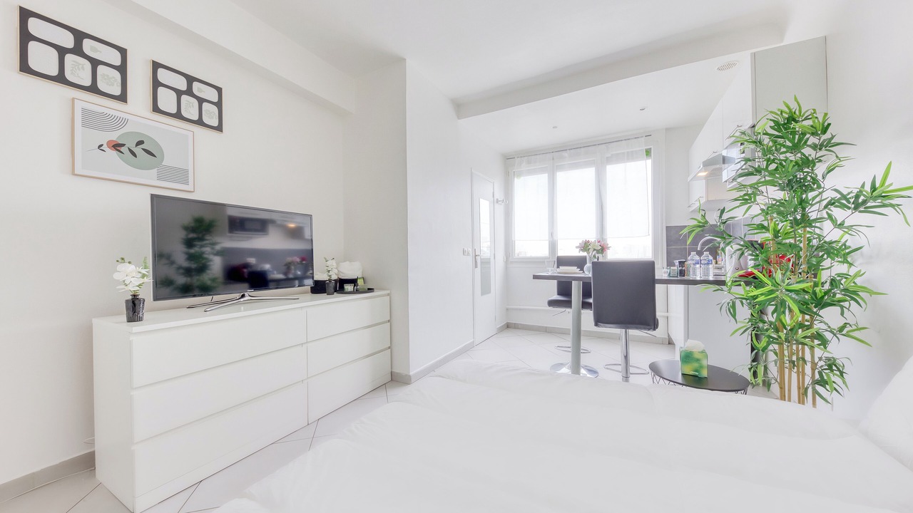 Photo of Bedroom in Villejuif