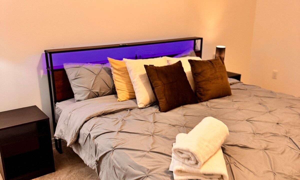 Photo of Bedroom in Midland