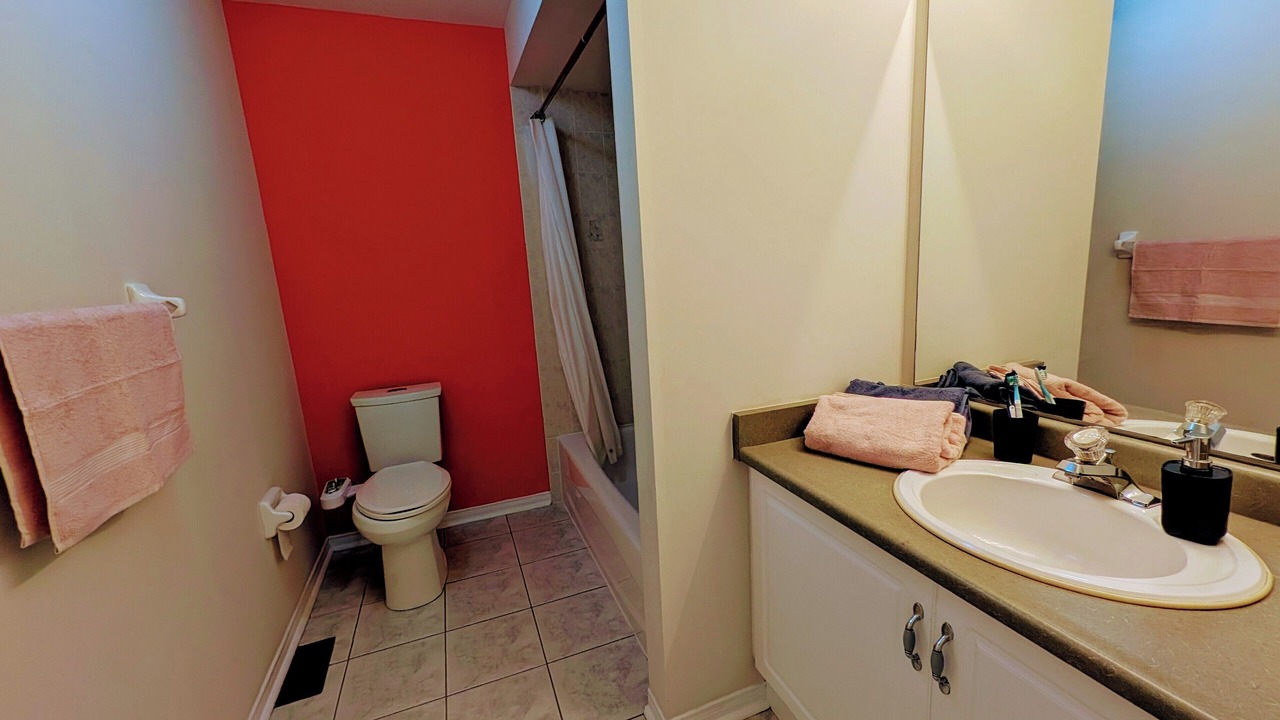 Photo of Bathroom in Churchill Meadows