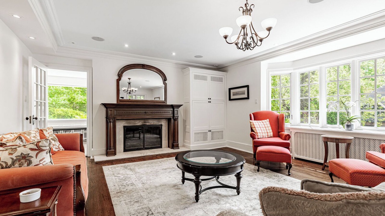 Photo of Livingroom in York Mills