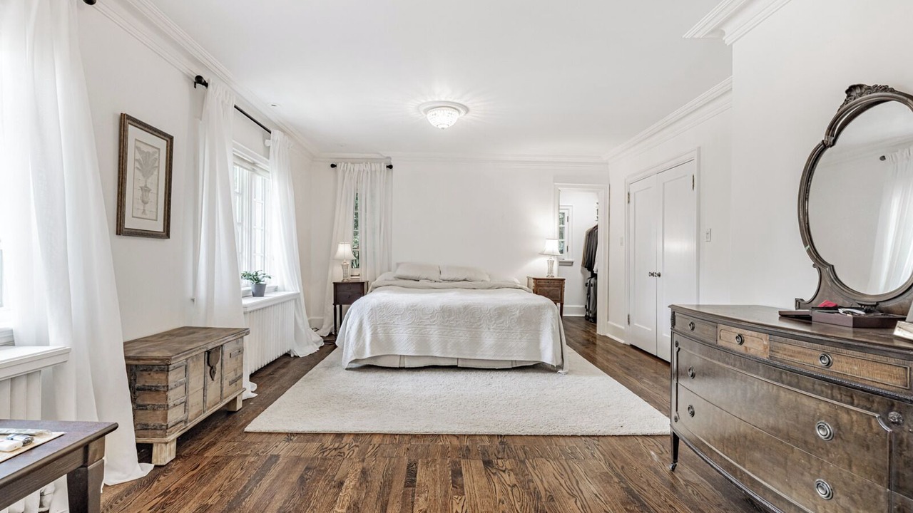 Photo of Bedroom in York Mills