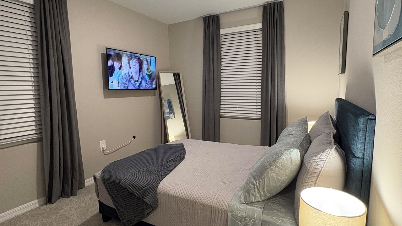 Photo of Bedroom in Poinciana