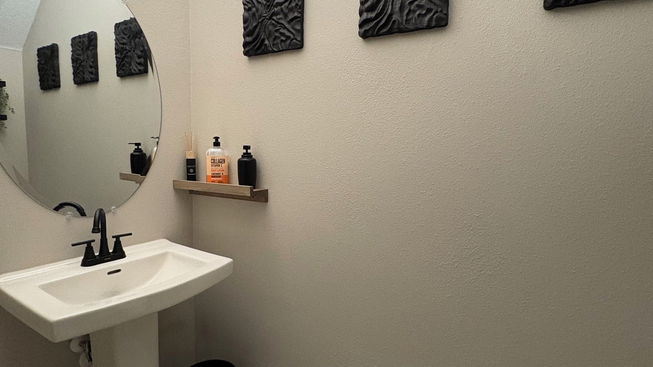 Photo of Bathroom in Poinciana