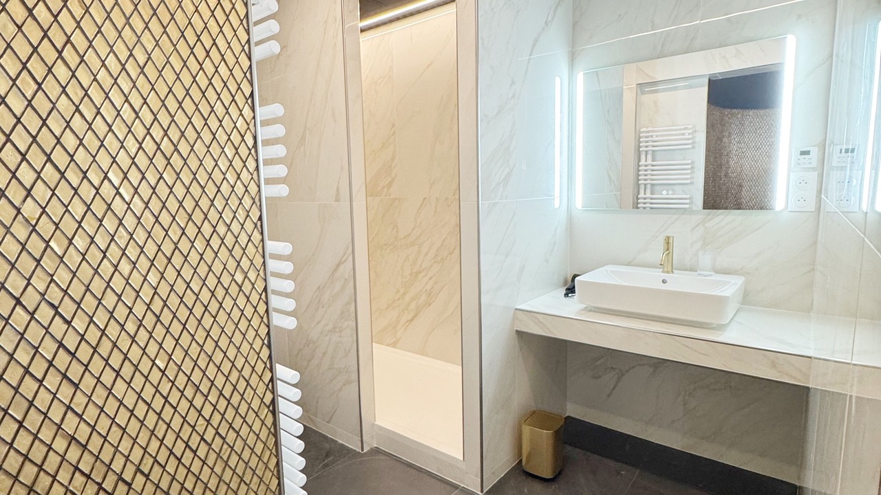 Photo of Bathroom in Saint-Germain-l'Auxerrois