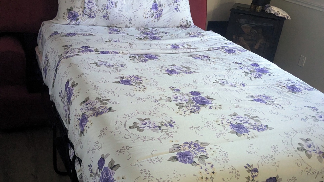 Photo of Bedroom in Pickering