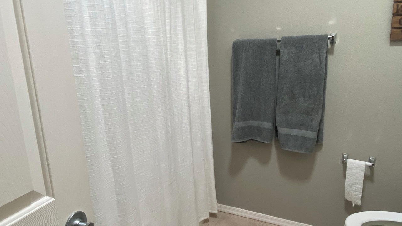 Photo of Bathroom in Bullhead City