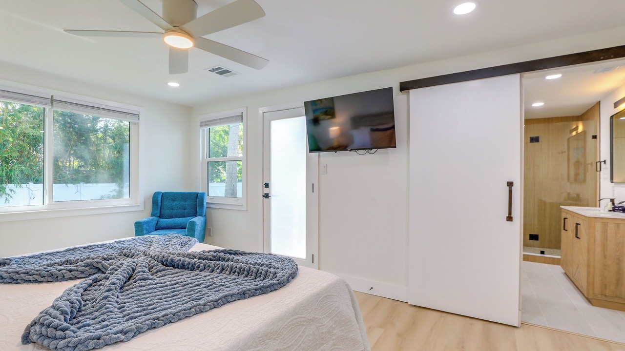 Photo of Bedroom in Bayview