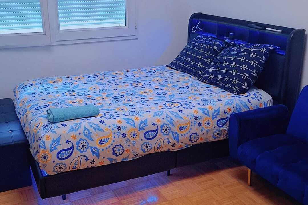Photo of Bedroom in La Courneuve