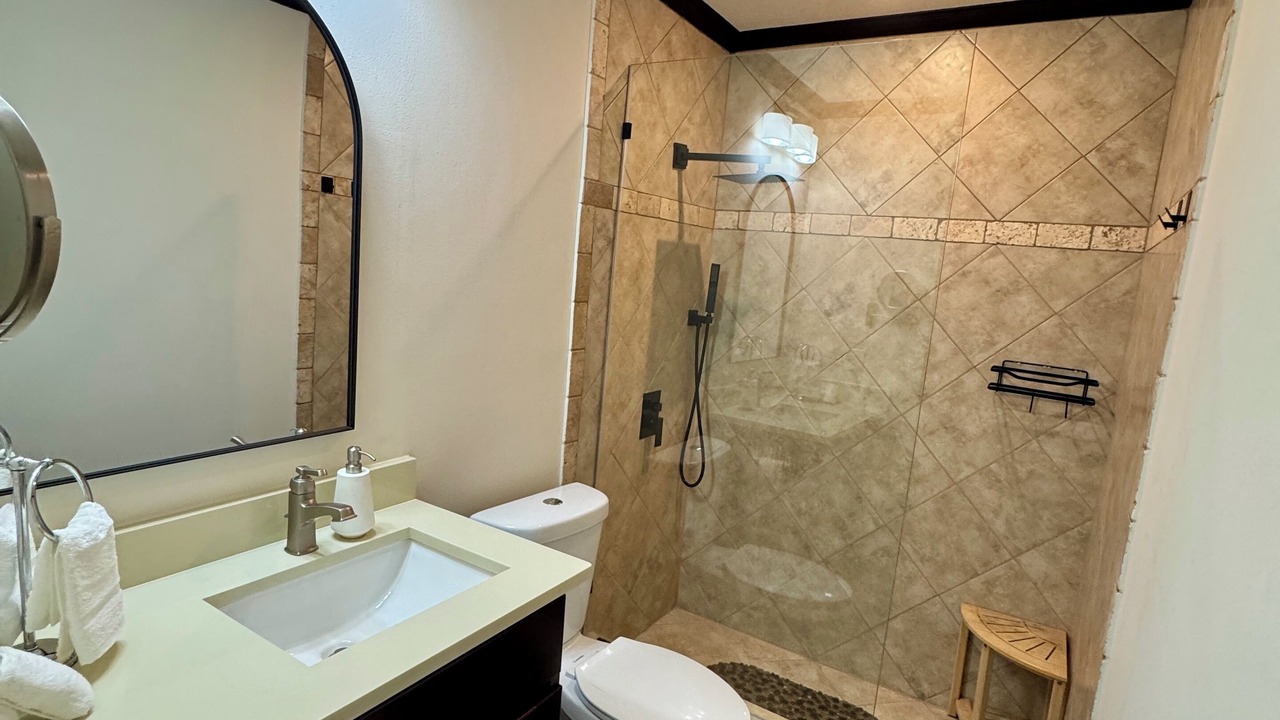Photo of Bathroom in Greater Northdale