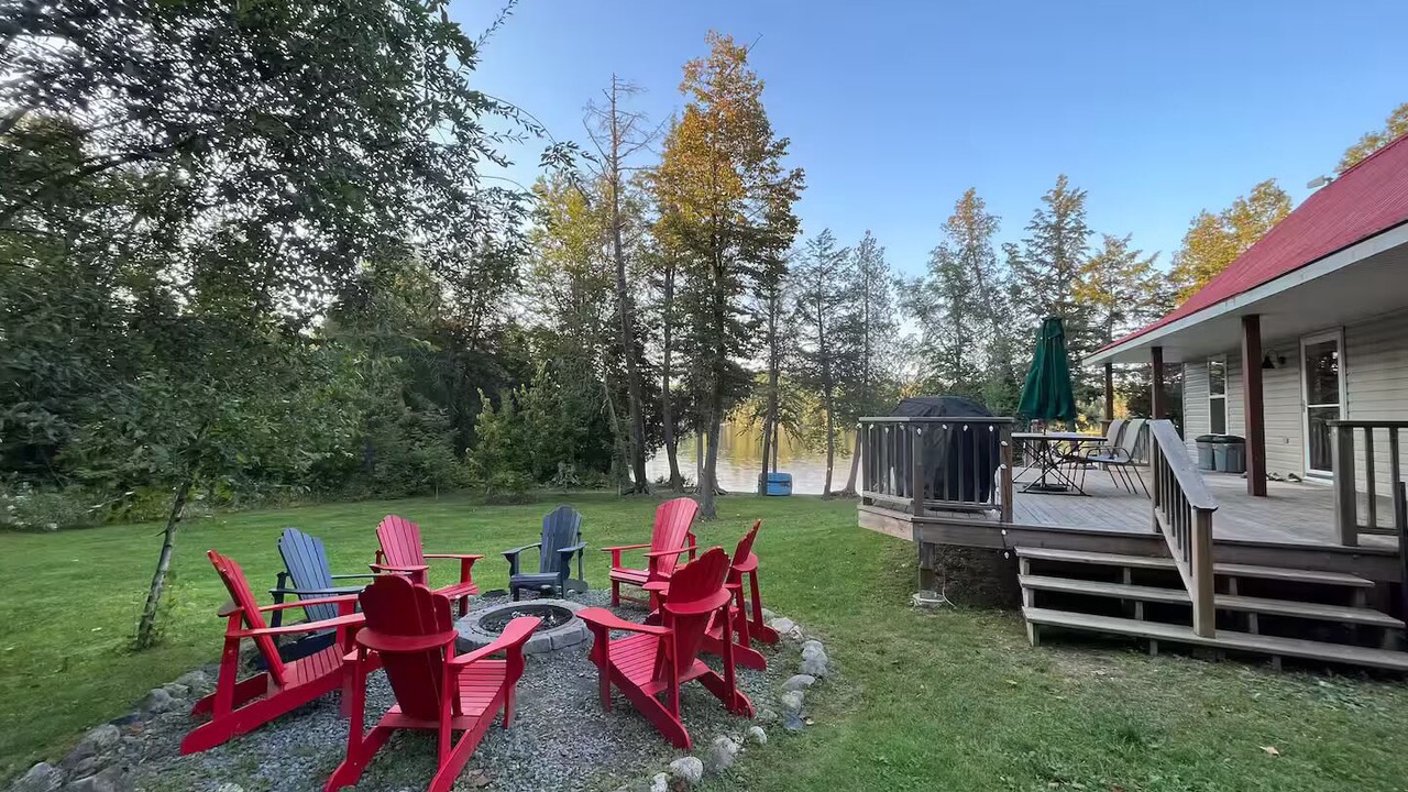 Photo of Patio Balcony in Unorganized Centre Parry Sound