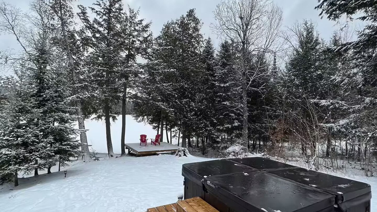 Photo of Outdoor in Unorganized Centre Parry Sound