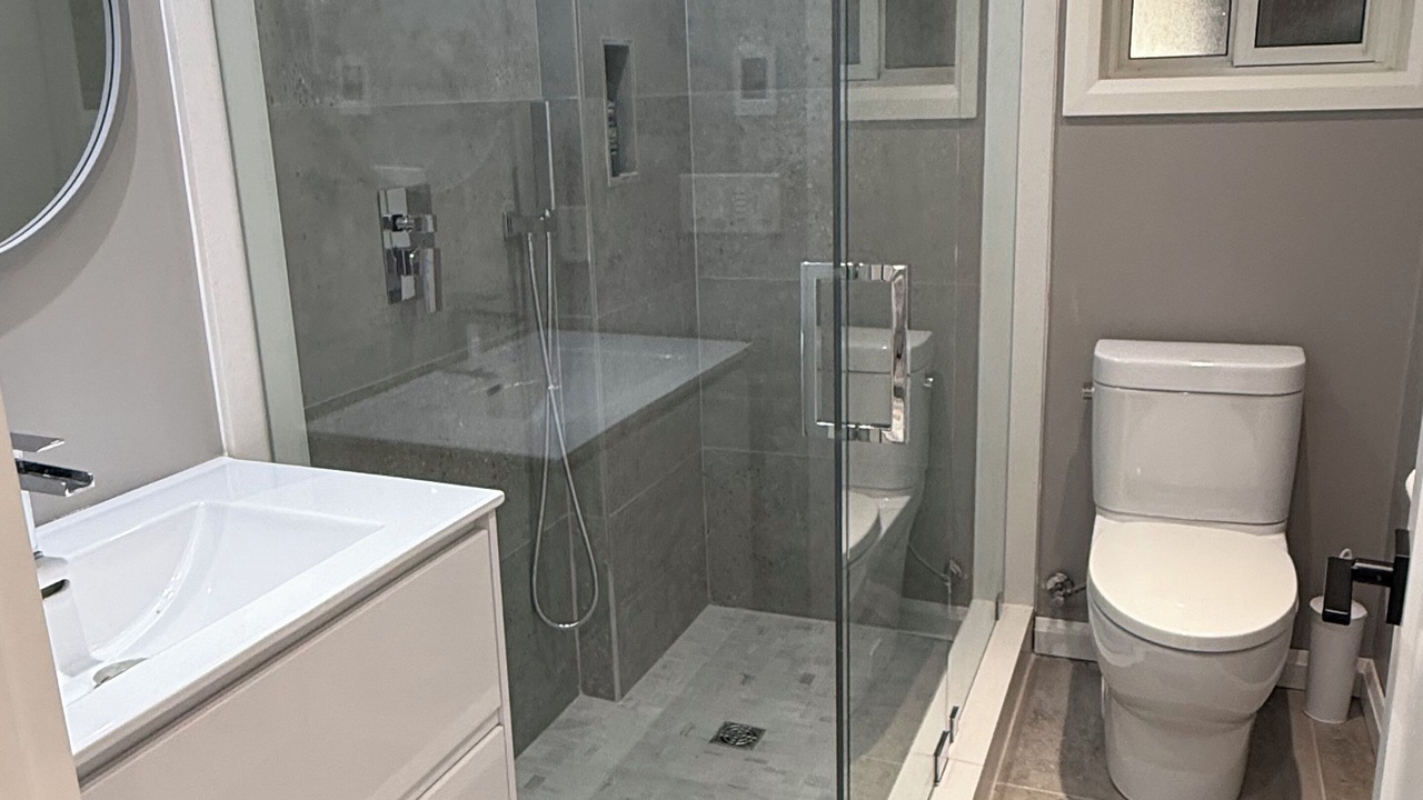 Photo of Bathroom in Minden