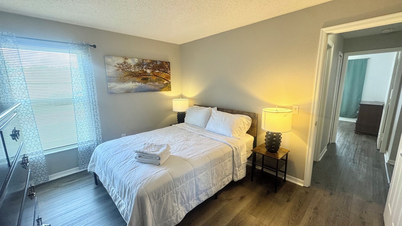Photo of Bedroom in Florida Pines