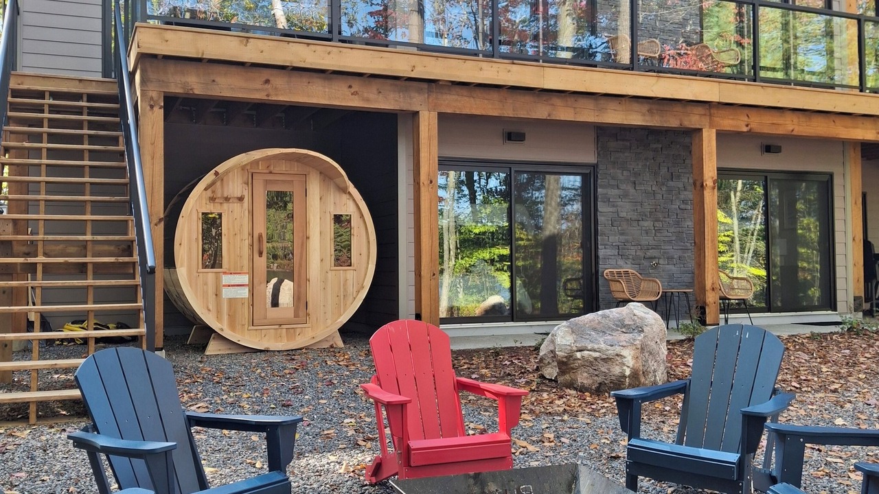 Photo of Patio Balcony in MacTier