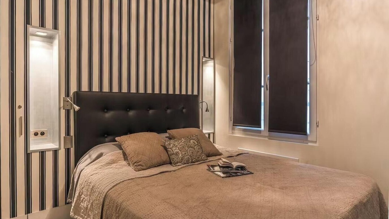Photo of Bedroom in Sorbonne