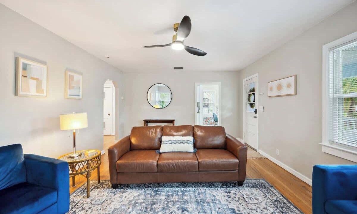 Photo of Livingroom in Dixieland