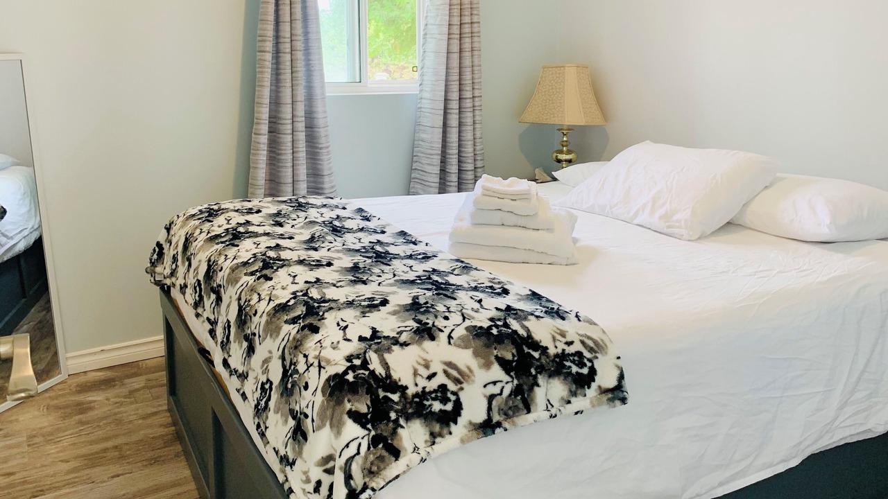 Photo of Bedroom in North Bay