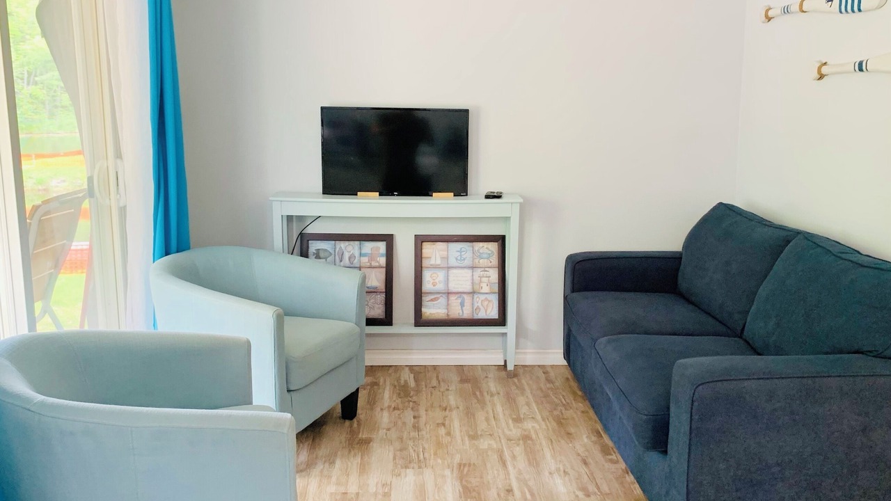 Photo of Livingroom in North Bay
