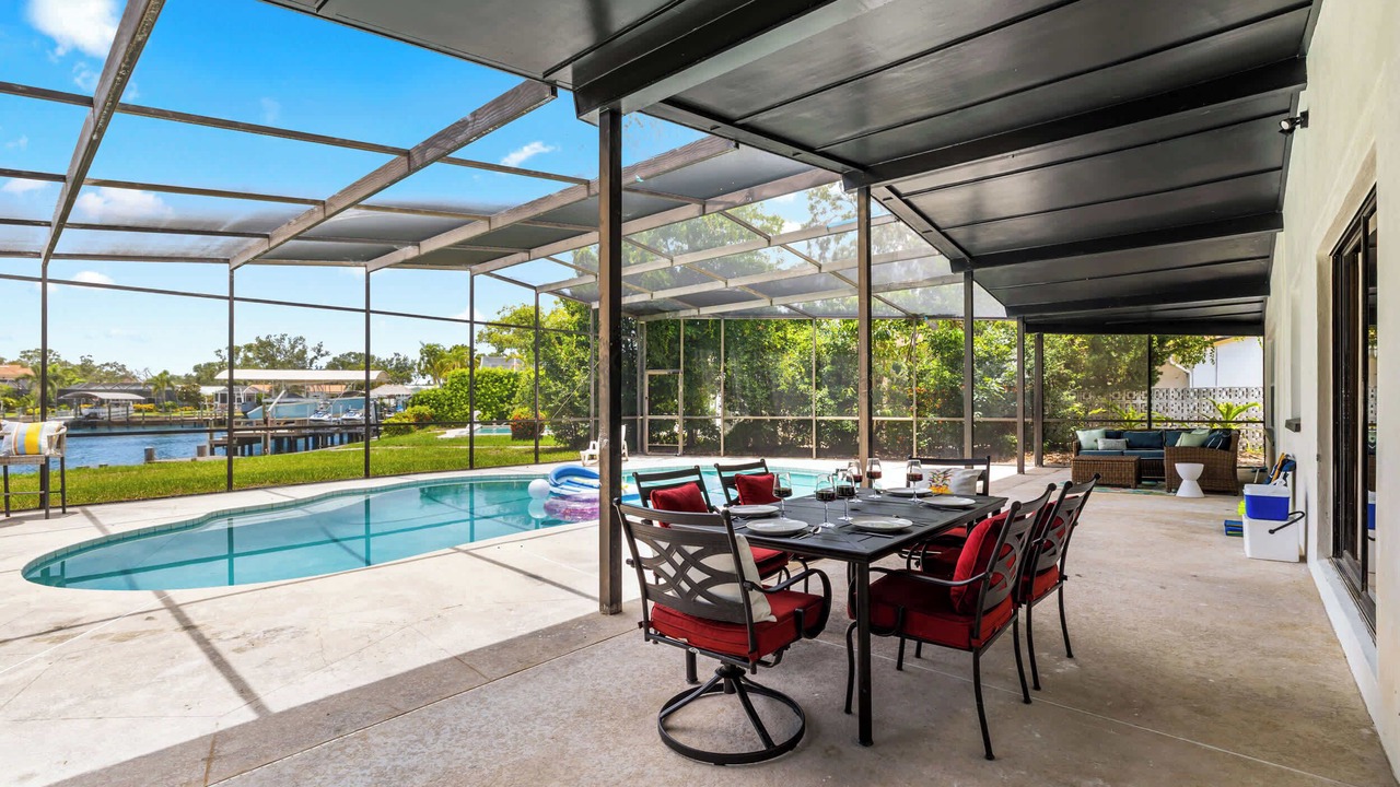 Photo of Outdoor in Harbor Hills