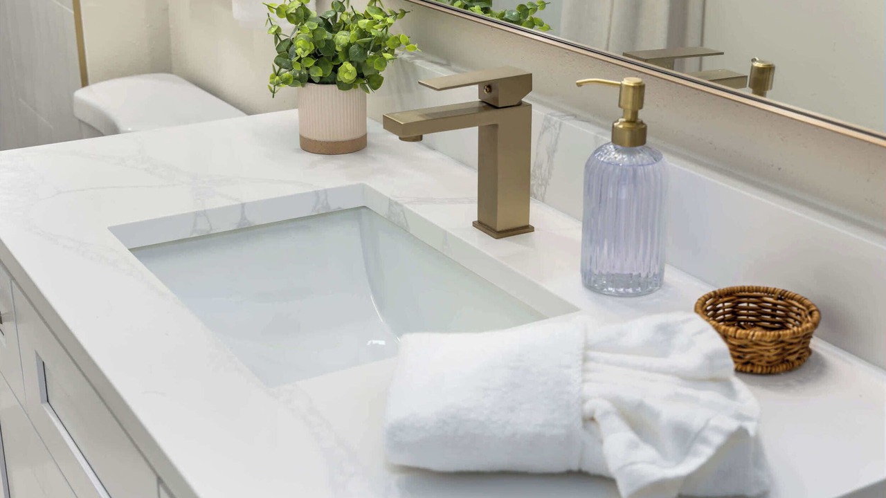 Photo of Bathroom in Harbor Hills