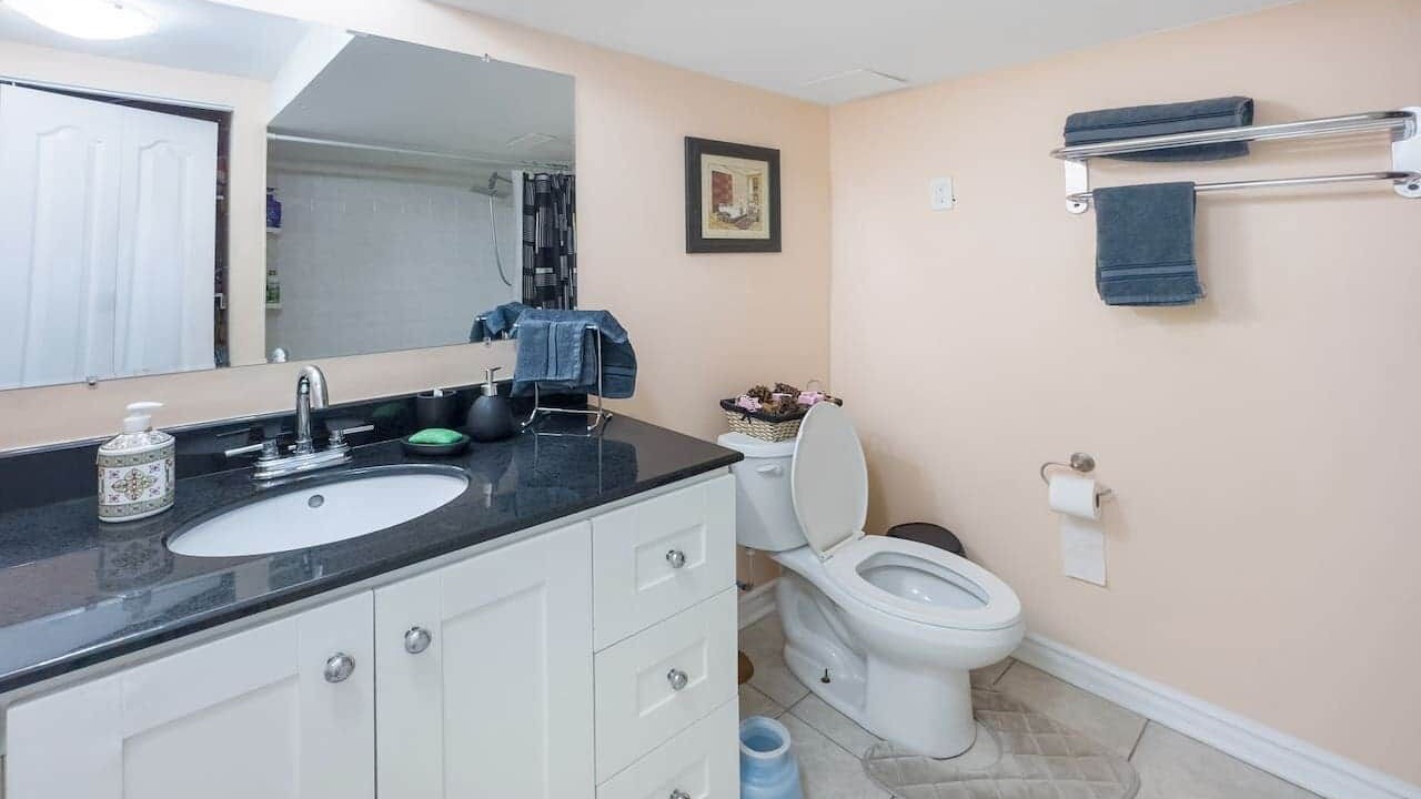 Photo of Bathroom in Churchill Meadows