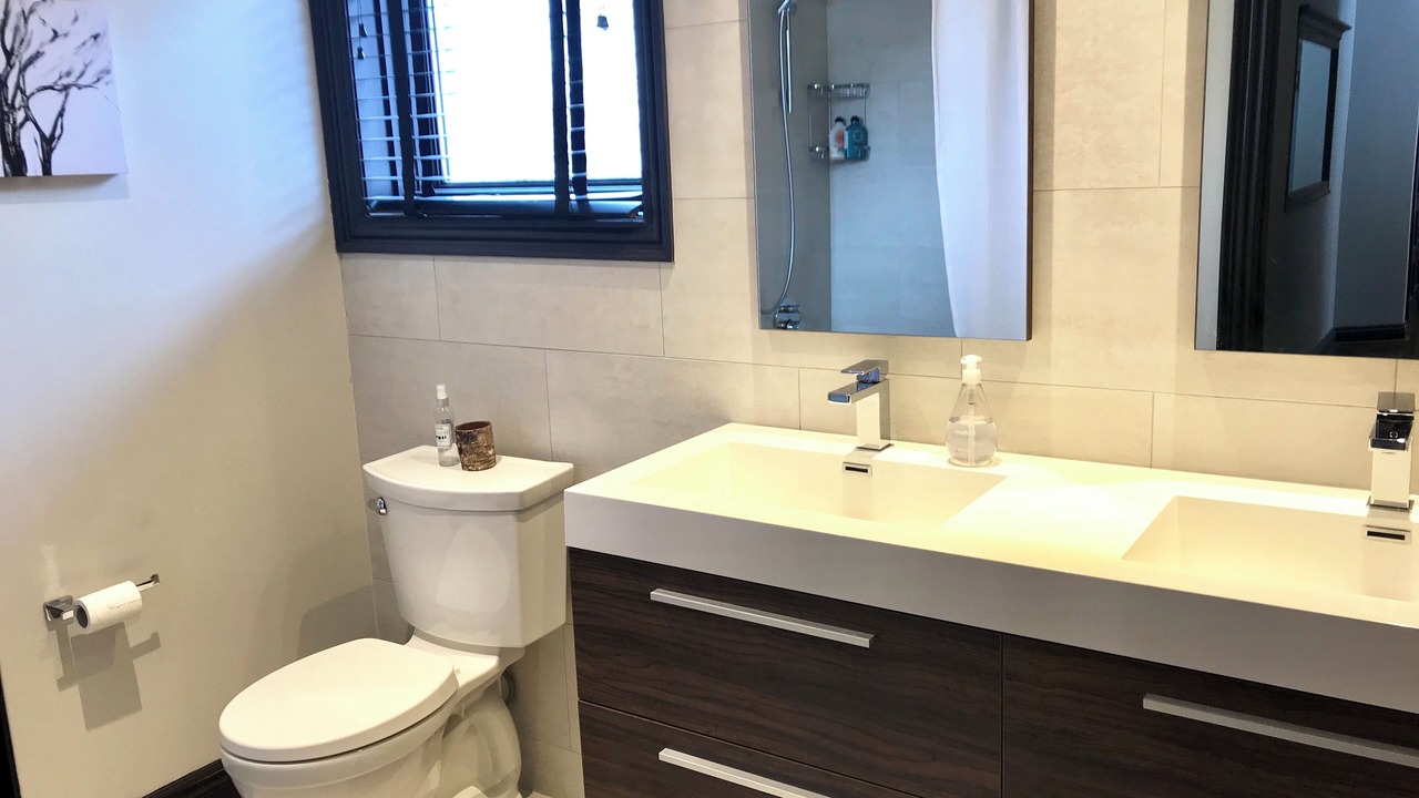 Photo of Bathroom in Oro-Medonte