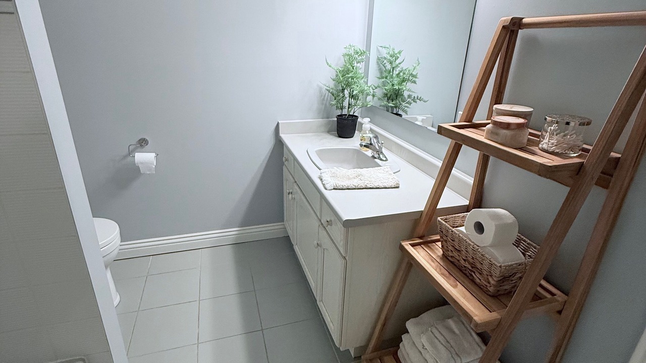 Photo of Bathroom in Oro-Medonte