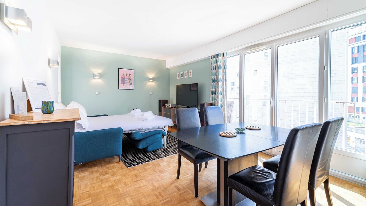 Photo of Bedroom in Sevres