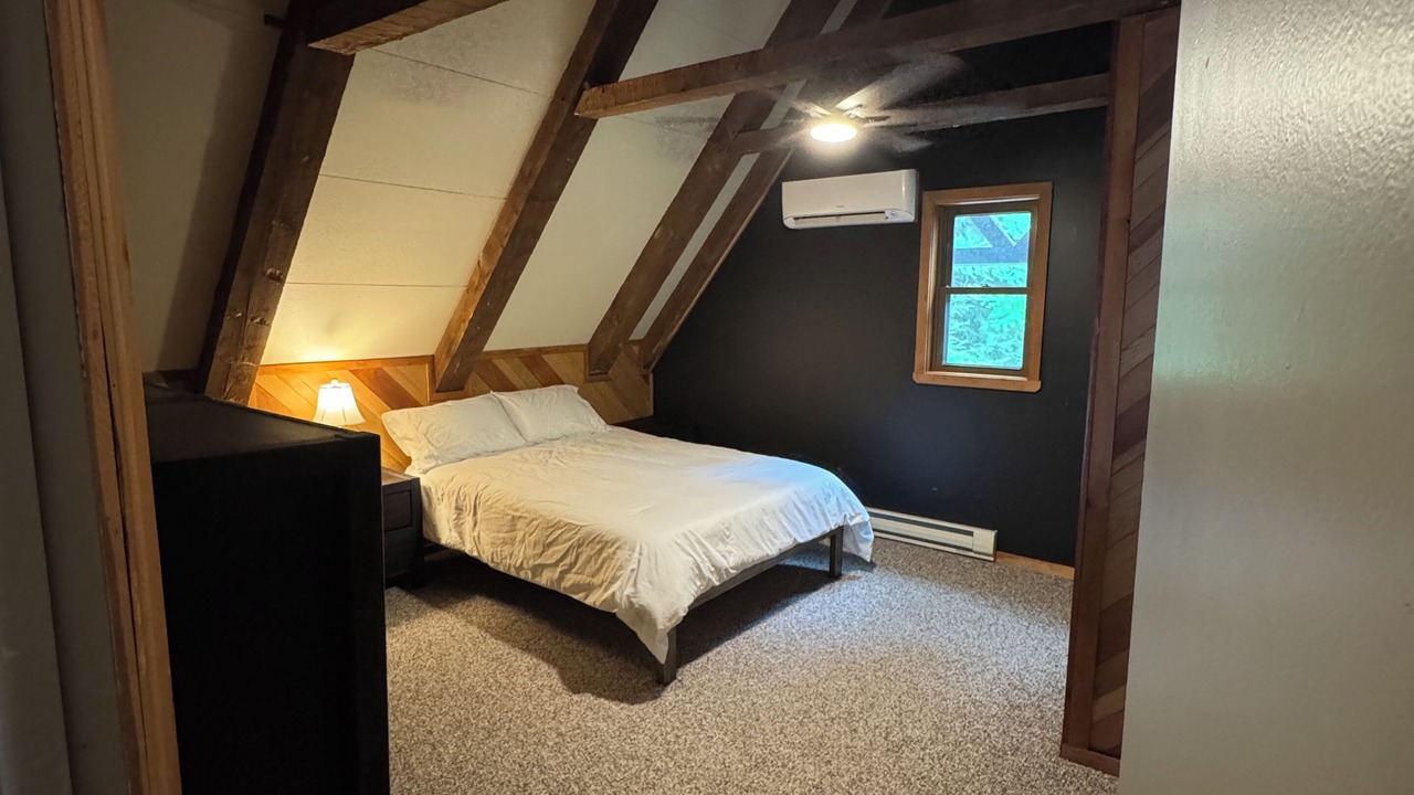 Photo of Bedroom in Mattawana