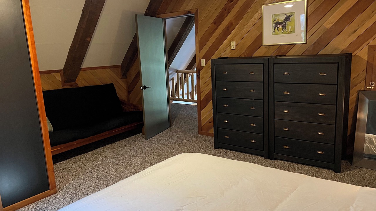 Photo of Bedroom in Mattawana