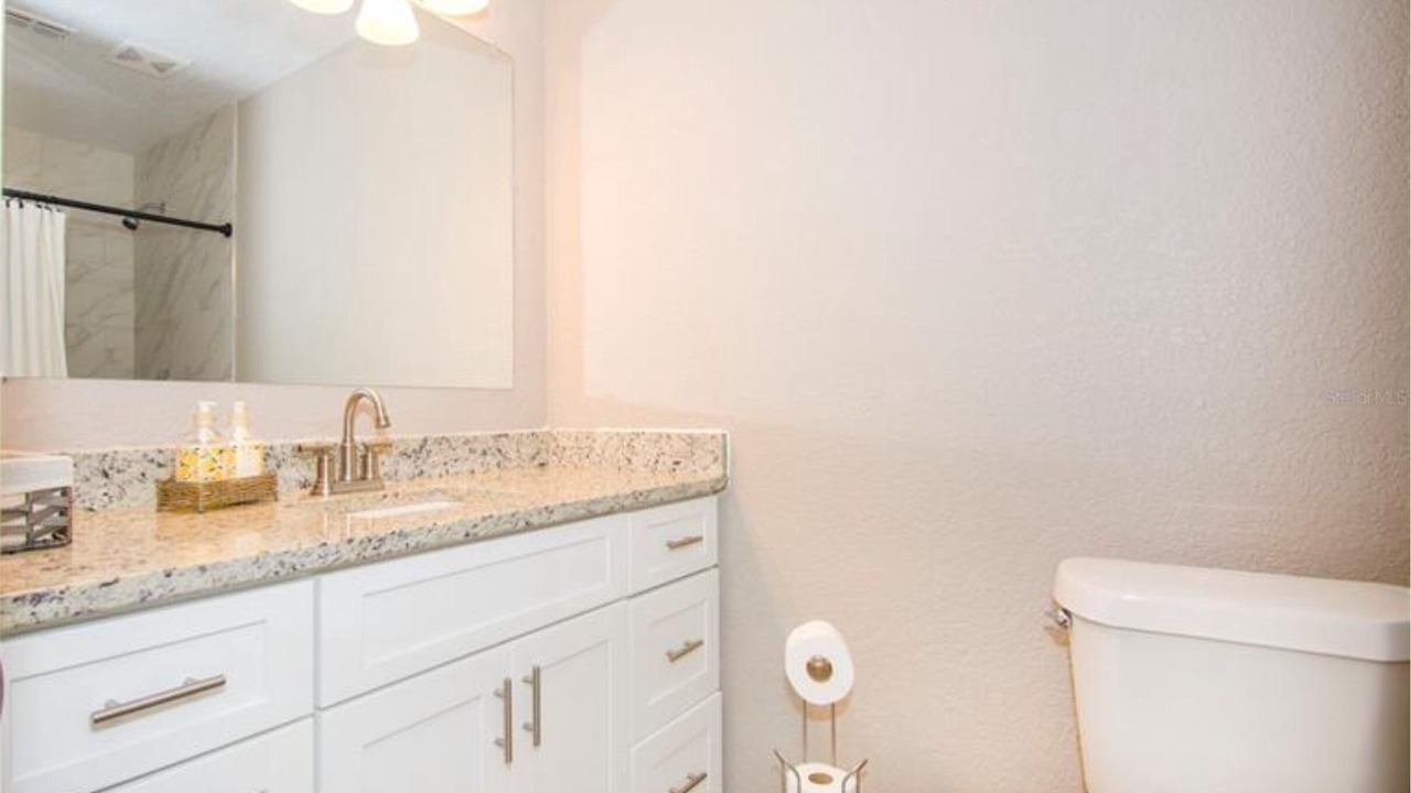 Photo of Bathroom in Lakeland