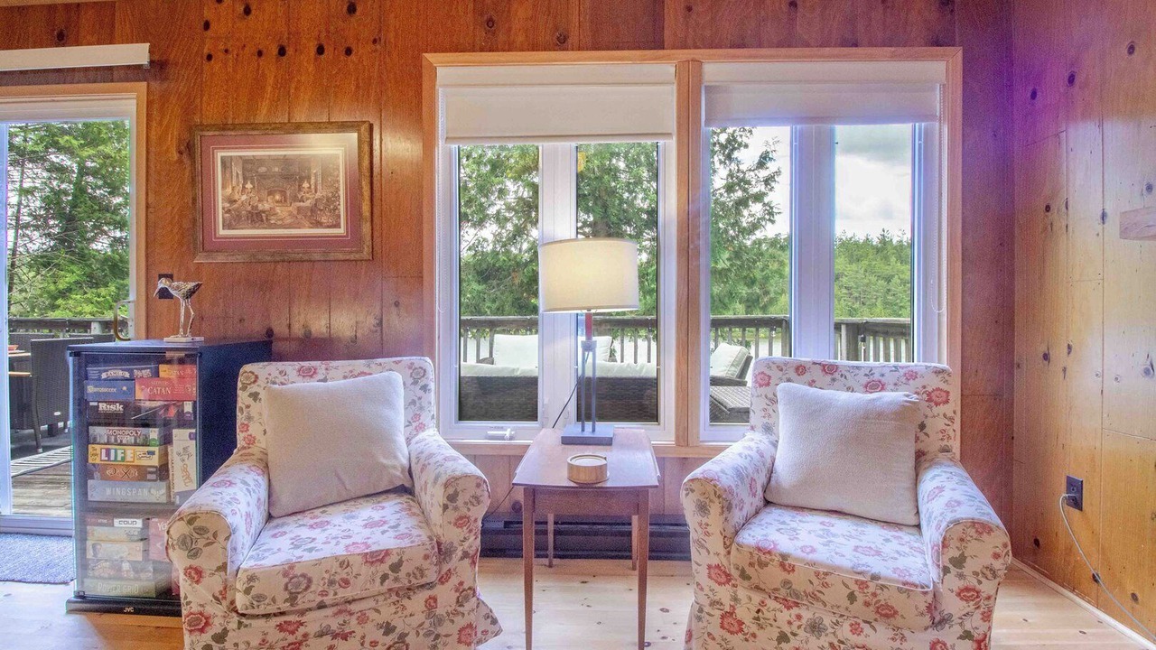 Photo of Livingroom in Burnt River
