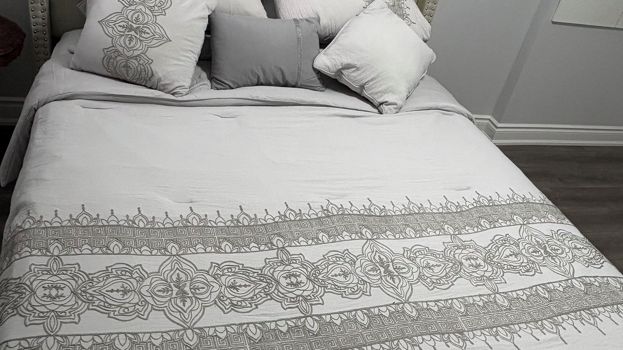 Photo of Bedroom in Halton Regional Municipality
