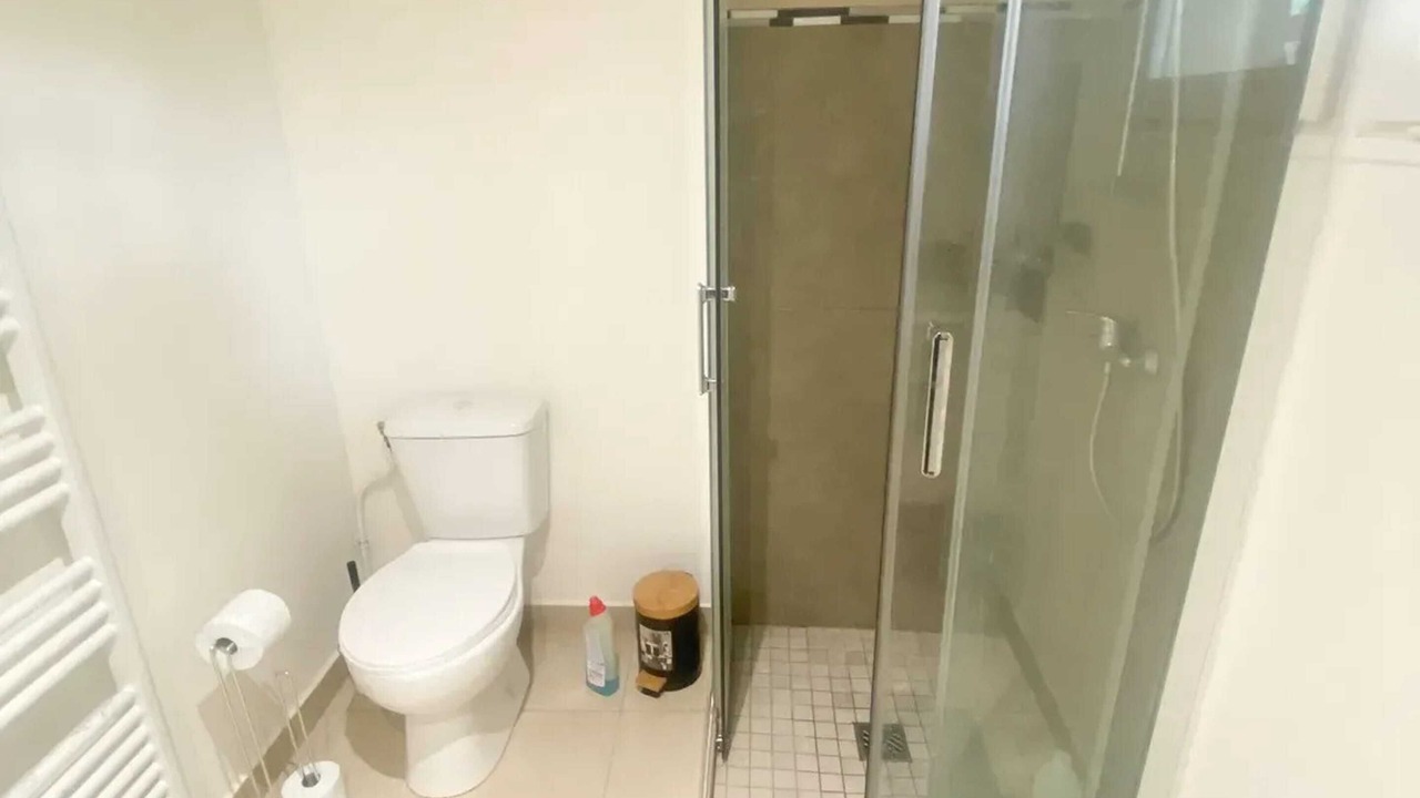 Photo of Bathroom in Arnouville