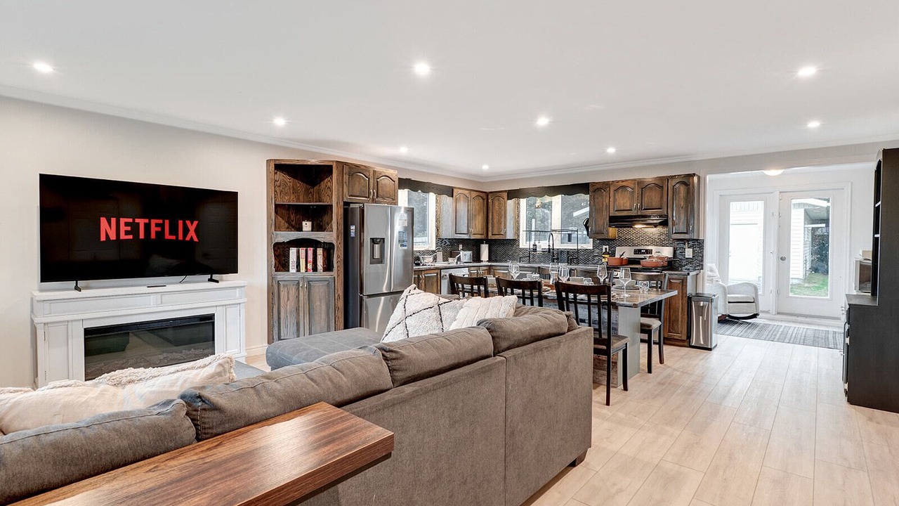 Photo of Livingroom in Sudbury