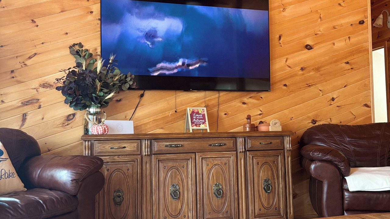 Photo of Livingroom in Madawaska Valley