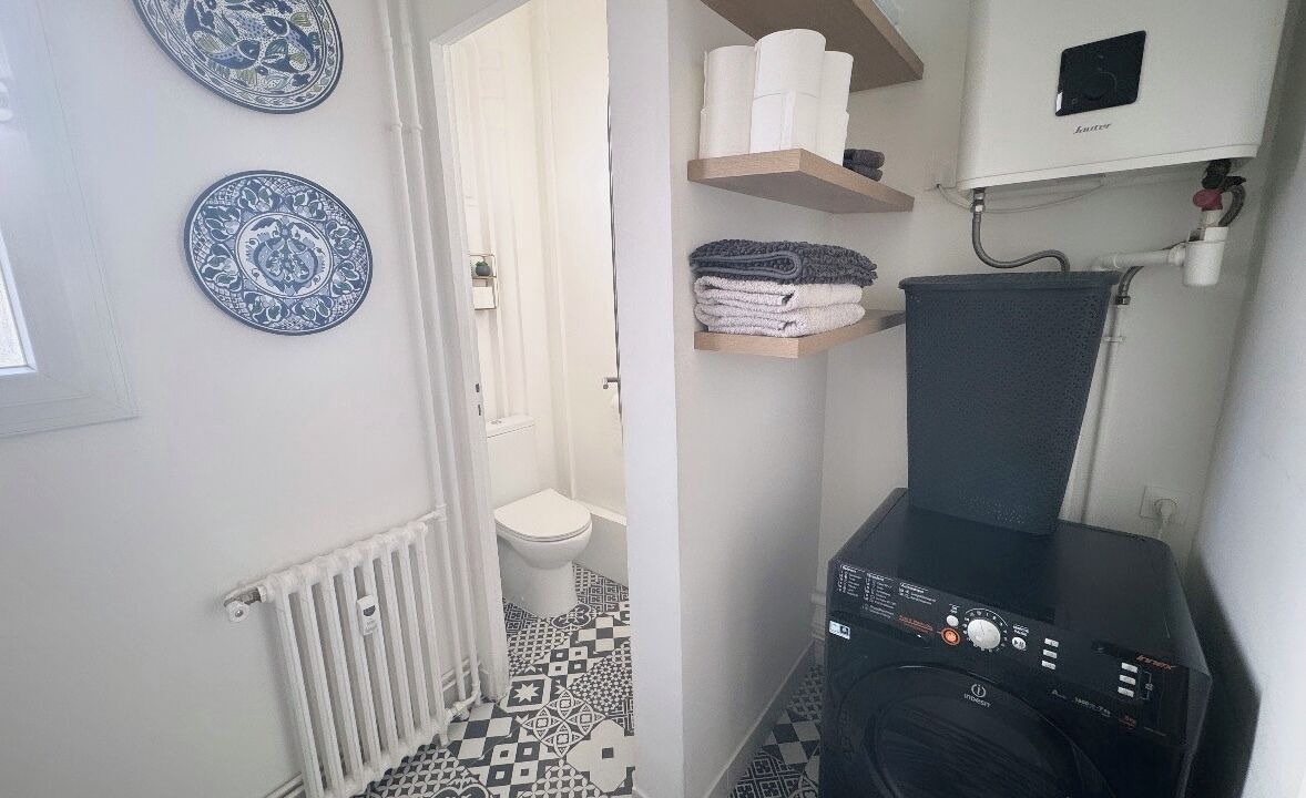 Photo of Bathroom in La Garenne-Colombes
