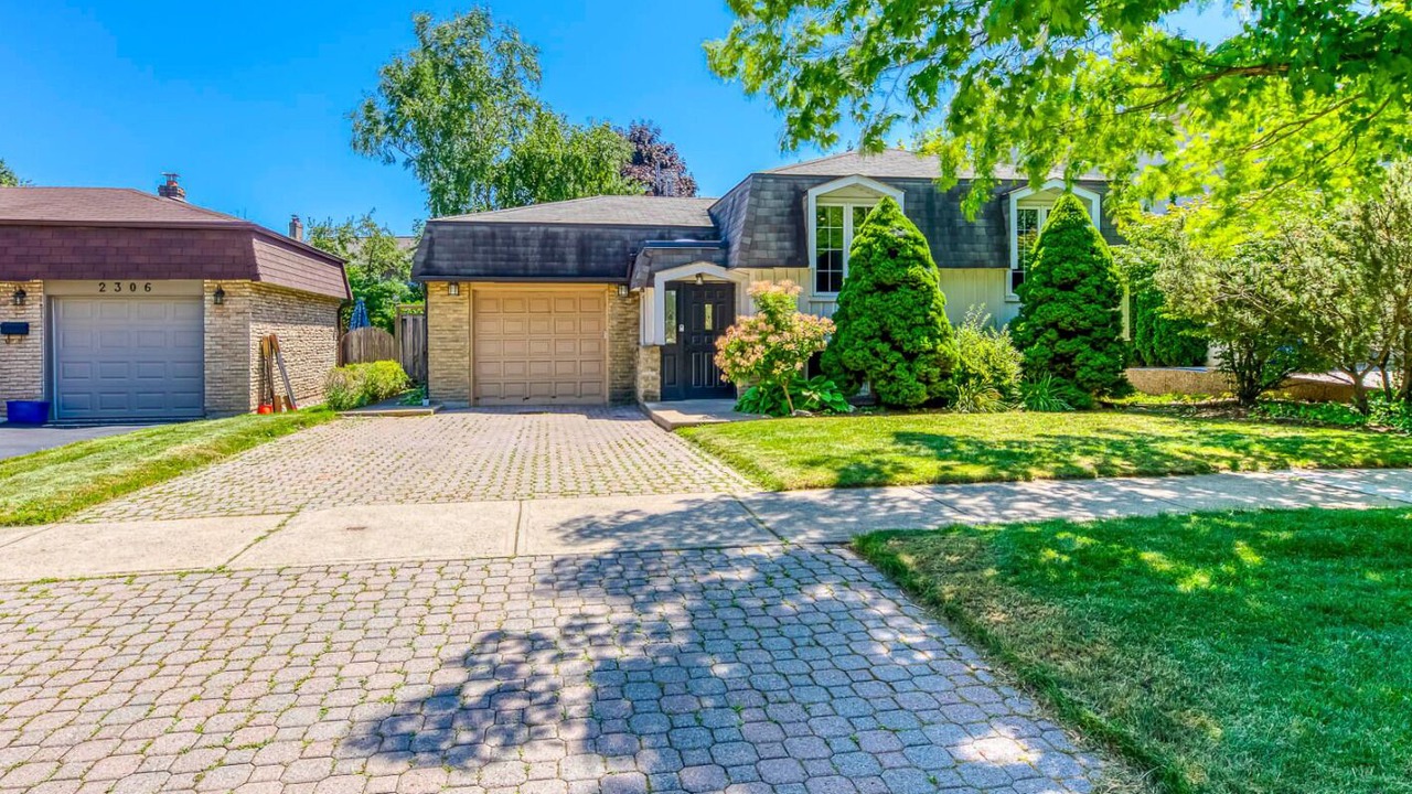 Photo of Outdoor in West Oakville