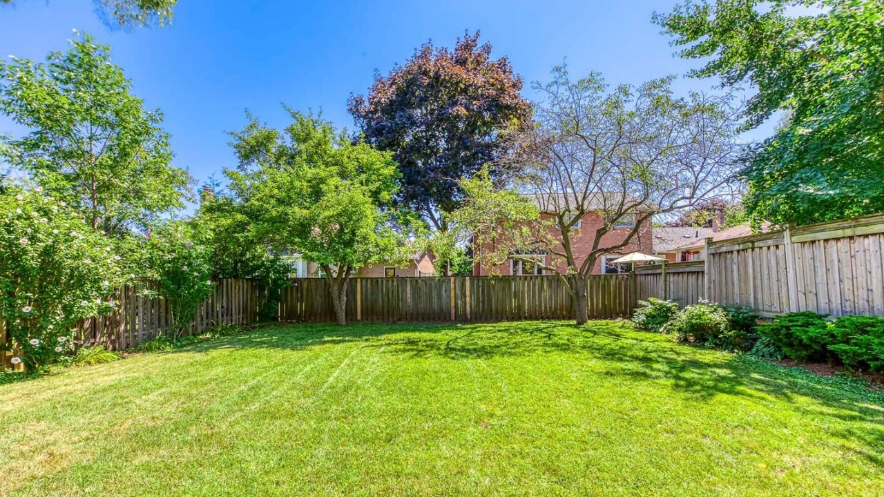 Photo of Outdoor in West Oakville