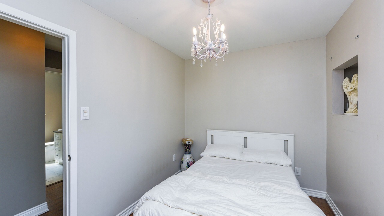 Photo of Bedroom in West Oakville
